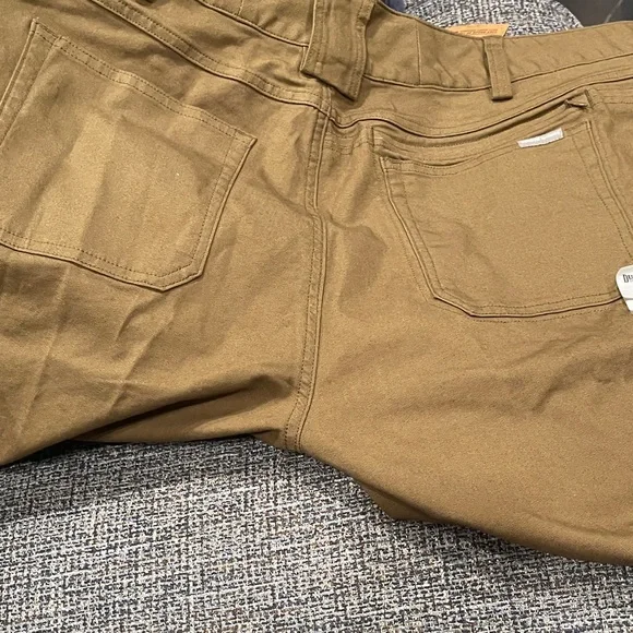 Women's Duluth Trading Co. Brown Curvesetter Waistband Cargo Pants - Picture 8 of 9